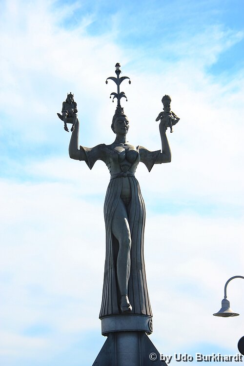 Imperia Die Imperia von Peter Lenk im Hafen von Konstanz
