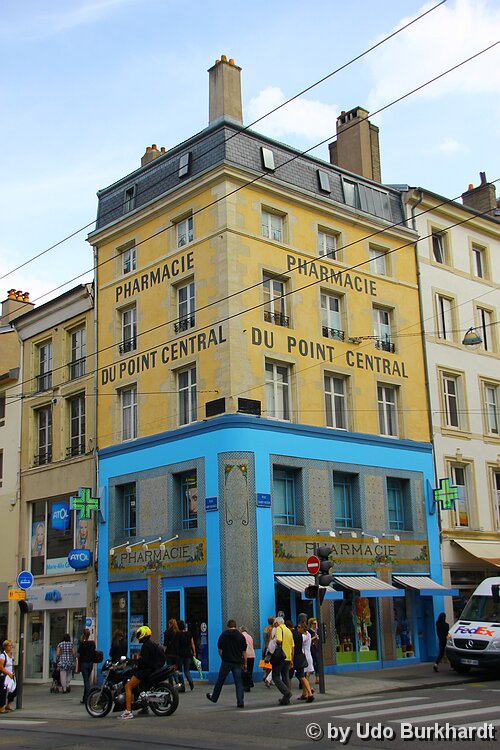 Nancy Momente