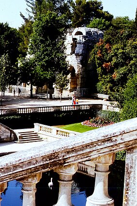 FS_11 Nîmes -Temple de Diane