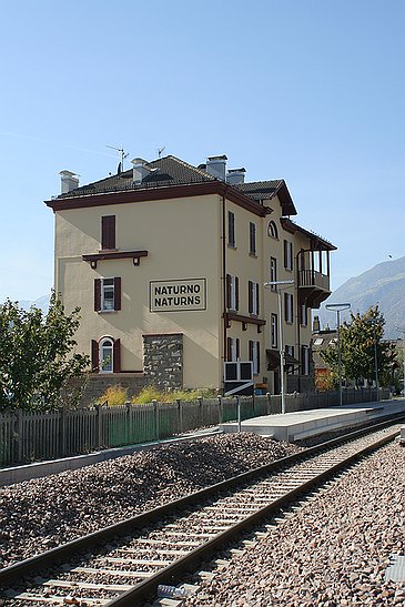 Naturns renovierter Bahnhof Naturns